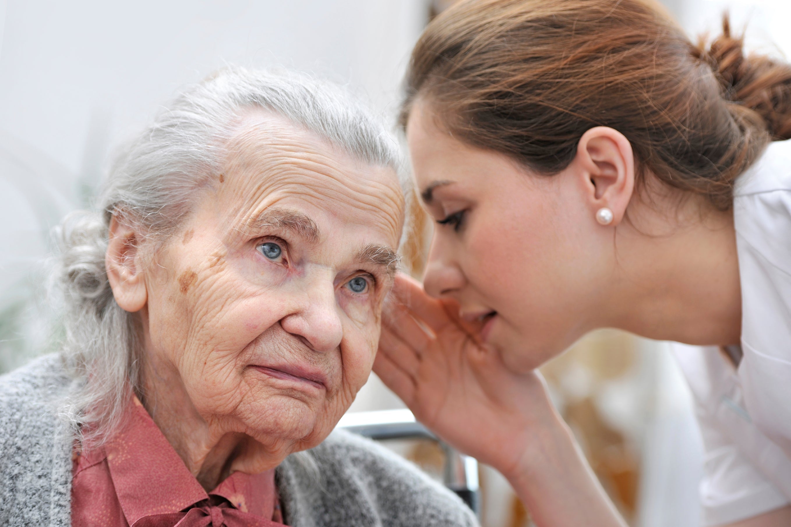 Top 5 Rechargeable Hearing Aids in 2025: Expert Picks and Reviews