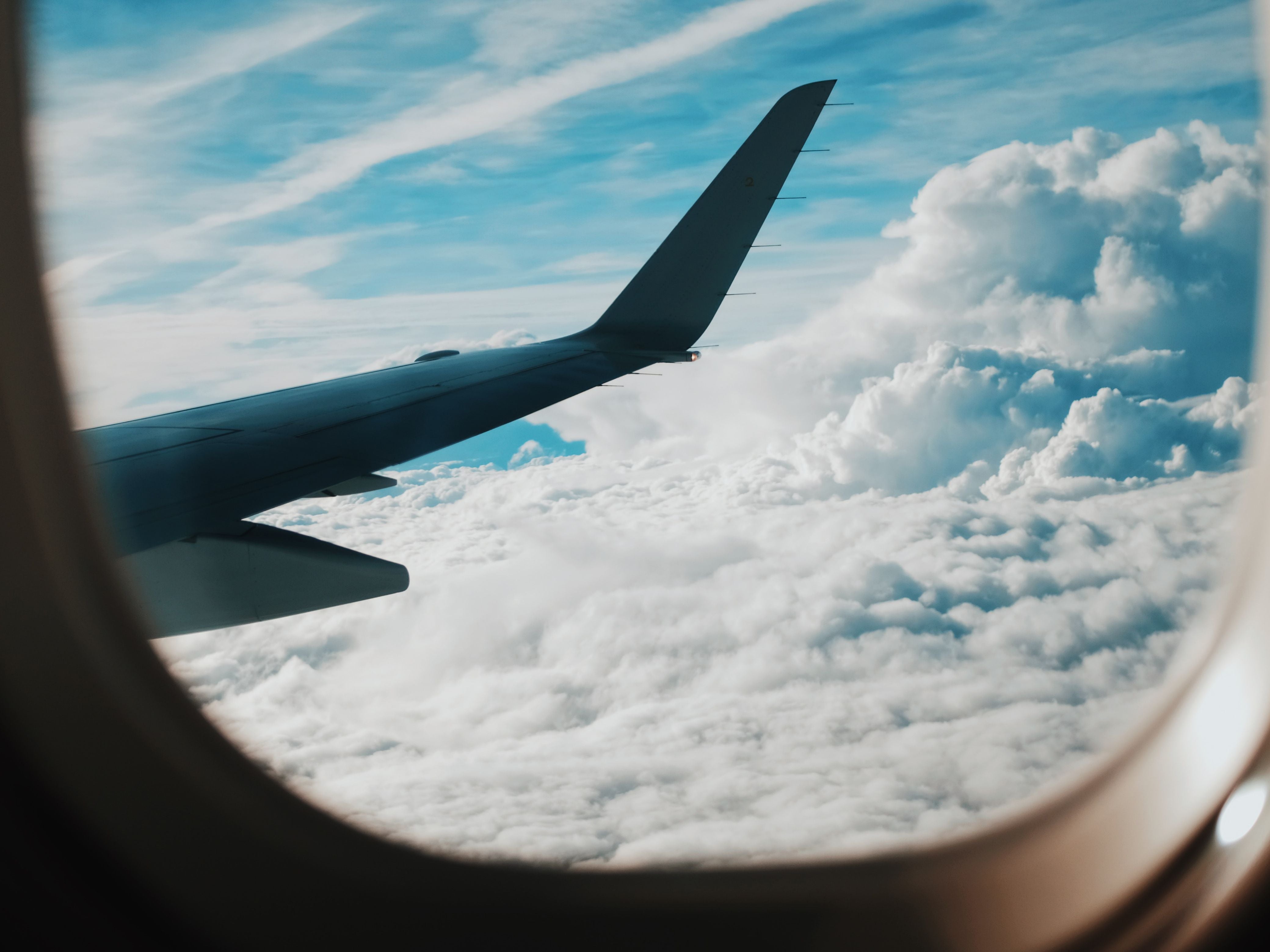 What’s the Best Way to Travel on Airplanes with Hearing Aids?