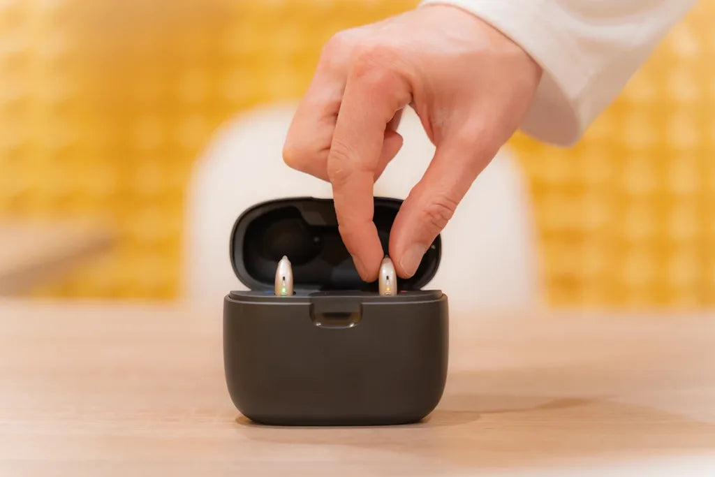 Rechargeable vs Disposable: Which Hearing Aid Batteries Work Best?